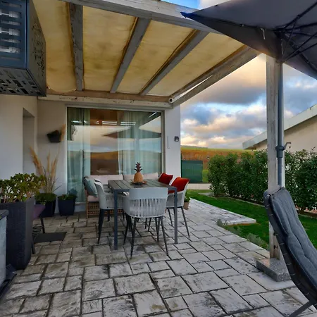 21,22 Albena Sea View רוגאצ'בו