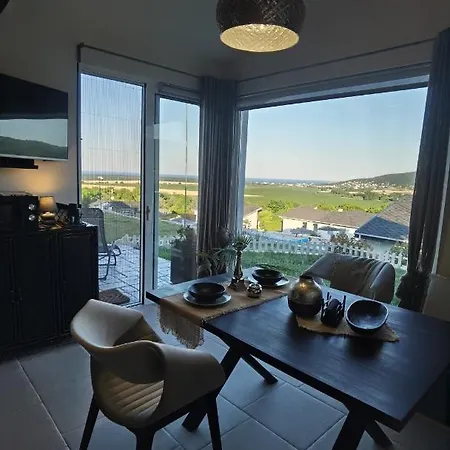 21,22 Albena Sea View * Rogachevo