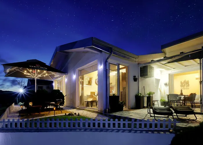 21,22 Albena Sea View