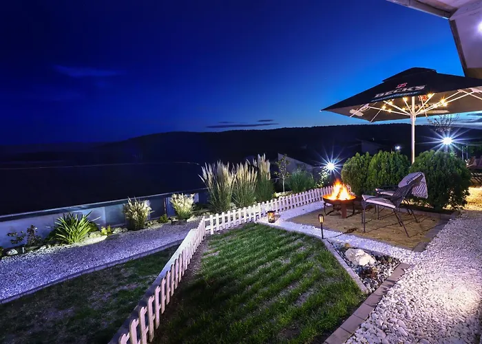 21,22 Albena Sea View *