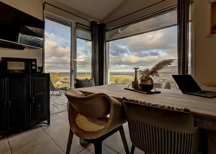 21,22 Albena Sea View